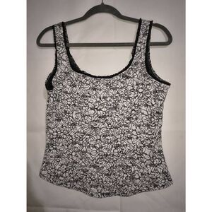 Jacquard Cami lace detail tank top White House Black Market black white floral W